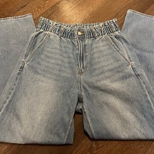 American Eagle Baggy Mom Jeans